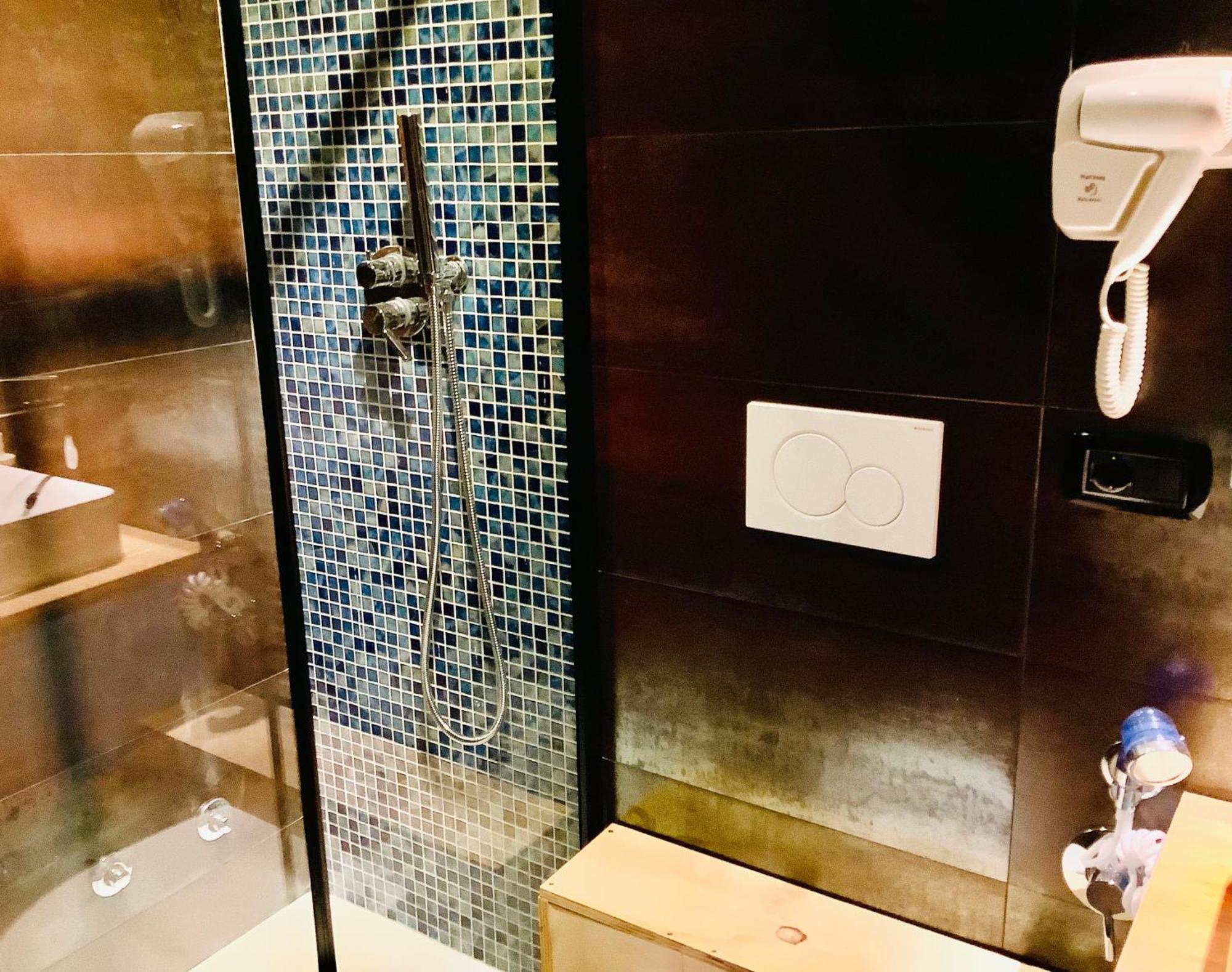 Art House Center Rome Hotel ภายนอก รูปภาพ