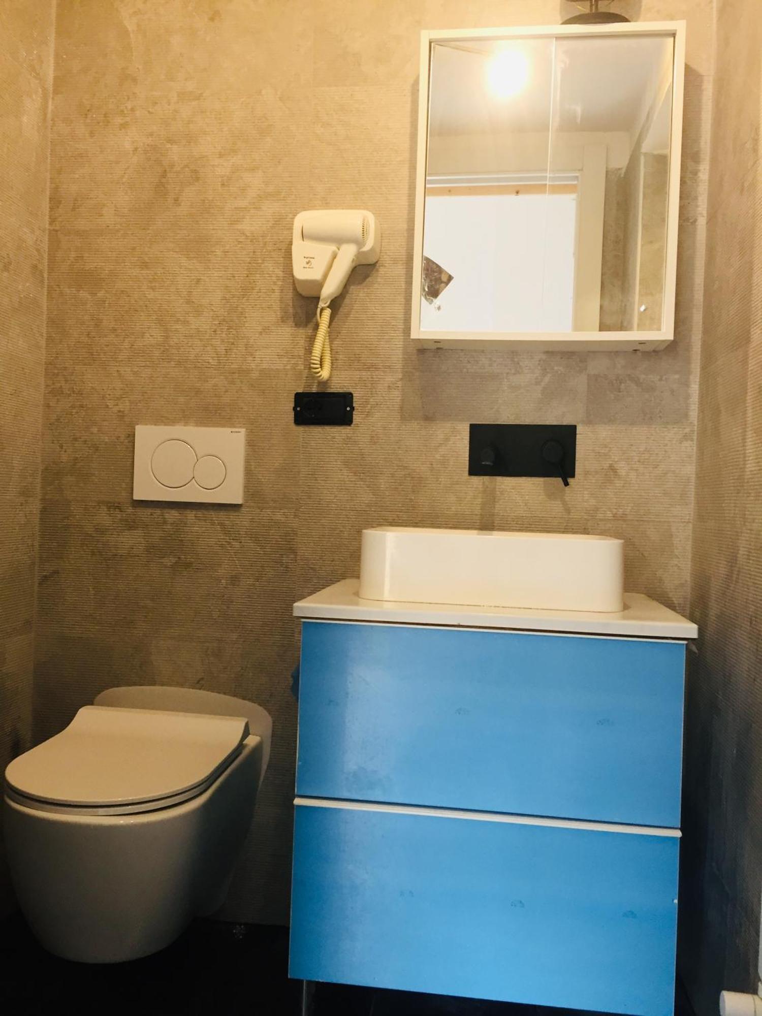 Art House Center Rome Hotel ภายนอก รูปภาพ