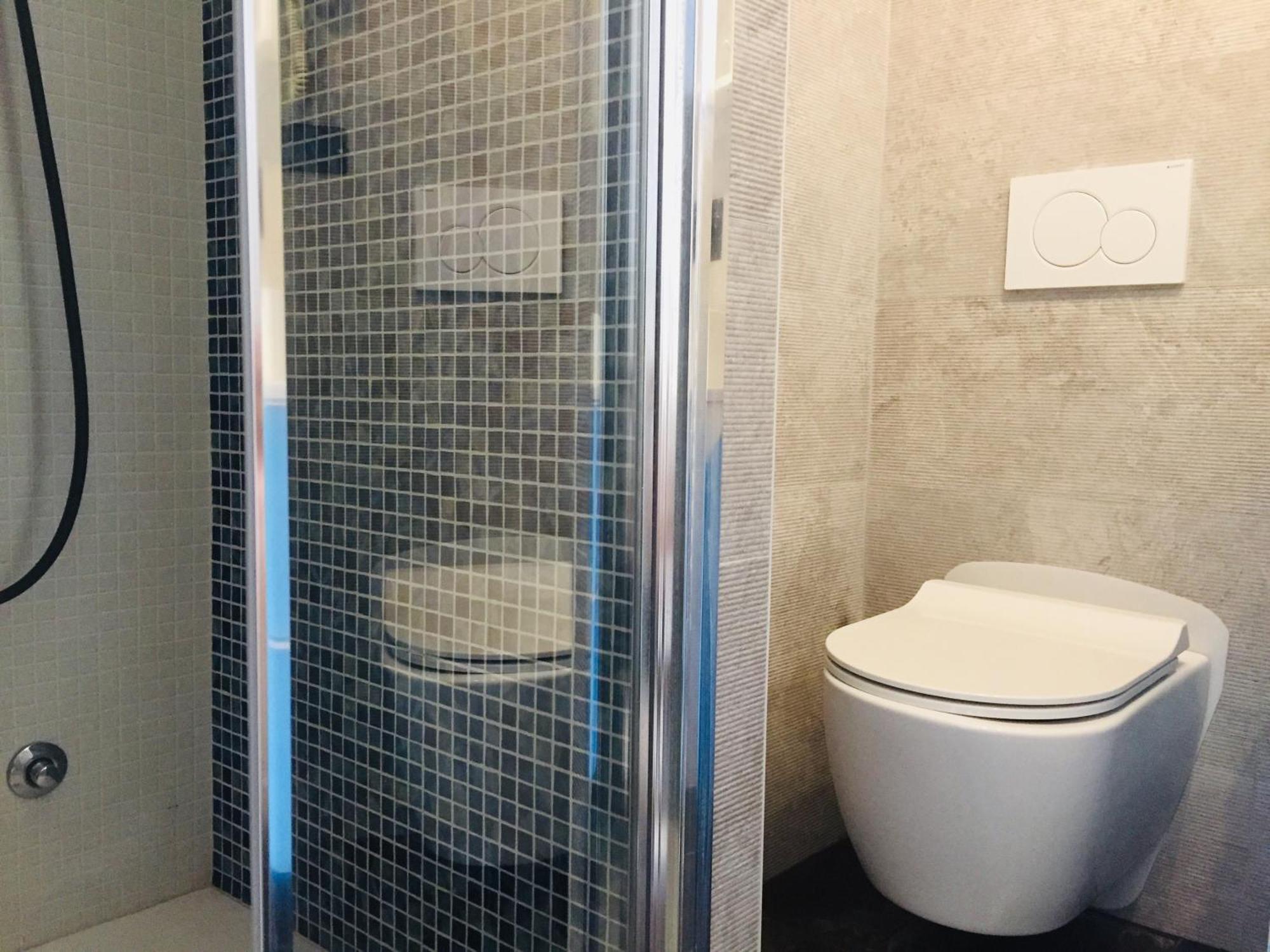 Art House Center Rome Hotel ภายนอก รูปภาพ